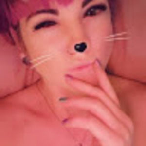 Meet your Posher, Roxanne